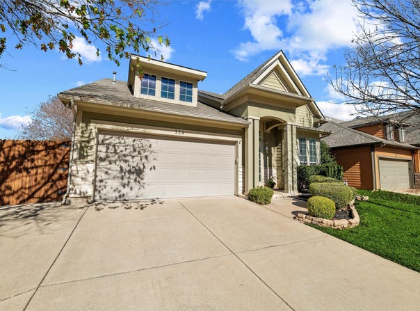 124 Myrtle Creek, Grapevine, TX 76051