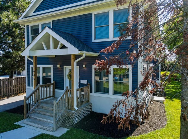1645 Webster Lane, Des Plaines, IL 60018