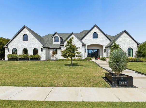 333 Renaissance Lane, Heath, TX 75032