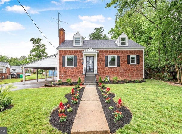 6902 21ST AVE, HYATTSVILLE, MD 20783