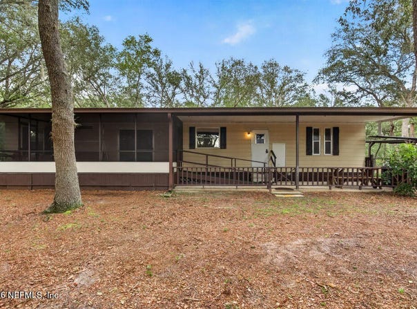 115 HOLLY Street, Interlachen, FL 32148