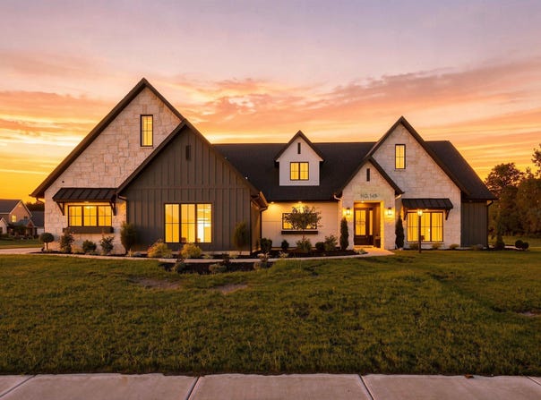 149 W Basalt Drive, Huntertown, IN 46748-9554