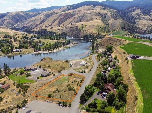 24 Mossy Point Circle, White Bird, ID 83554