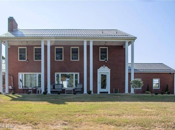 10084 Cadiz Road, Cambridge, OH 43725