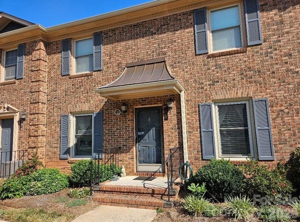 221 Pointe Circle, Rock Hill, SC 29732