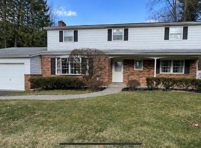 28 Secada Drive, Clifton Park, NY 12065