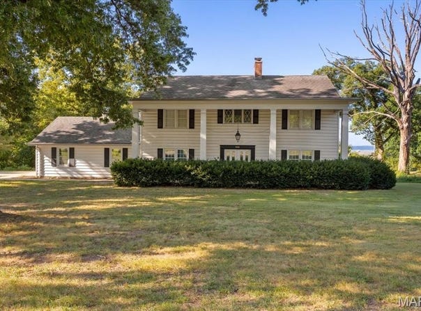 900 Park AVENUE, Chester, IL 62233