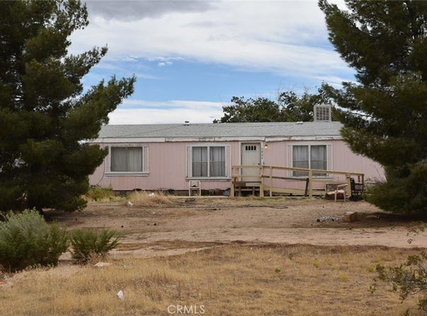 7933 7th, Phelan, CA 92371