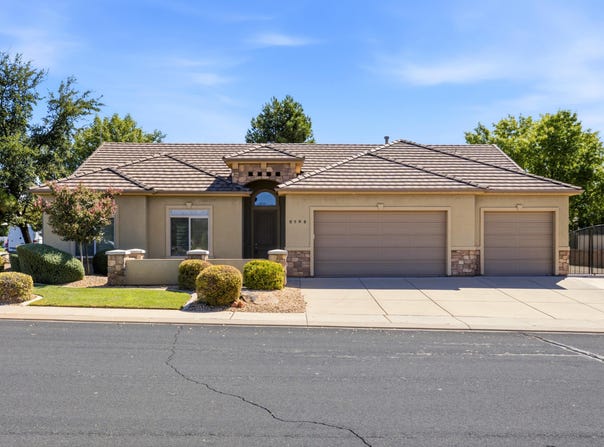 2148 Thomas Trail, Santa Clara, UT 84765