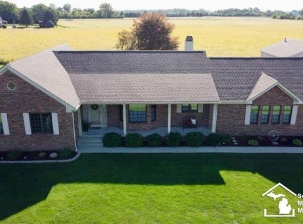 8940 S Dixie Highway, Erie, MI 48133