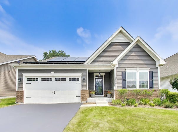 3688 Reddington Circle, Elgin, IL 60124
