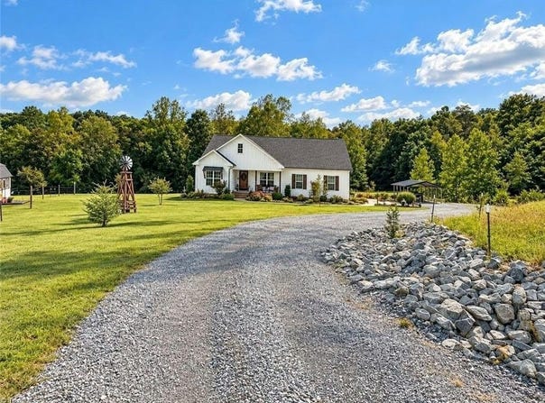 1935 Wall Loop Road, Walnut Cove, NC 27052