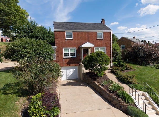 567 Dorchester Ave, Brookline, PA 15226