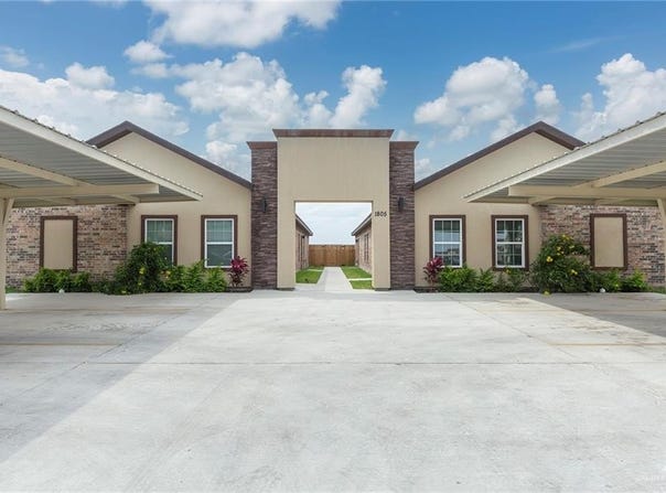 1805 Cari Nicole Avenue, Edinburg, TX 78541