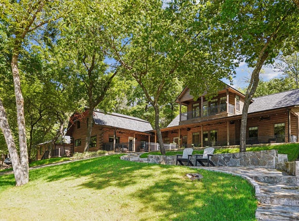 1120 Chaparral Drive, Gainesville, TX 76240
