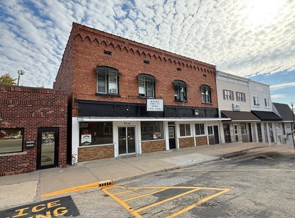 Mazon, IL 60444