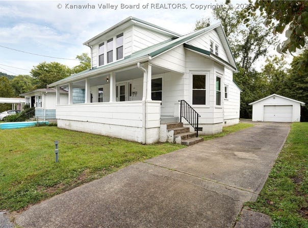 20 138th Street, Chesapeake, WV 25315
