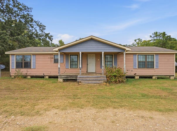 2193 W County Road 3209, Mount Enterprise, TX 75681