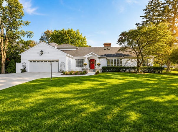 7 Greencroft Drive, Champaign, IL 61821
