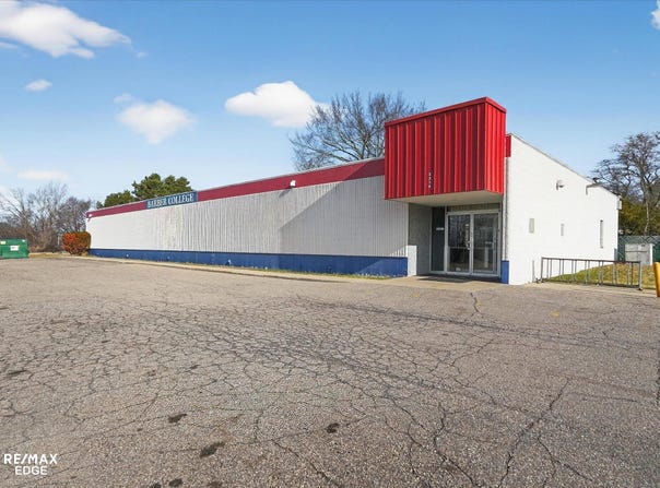 3214 Flushing Road, Flint, MI 48504