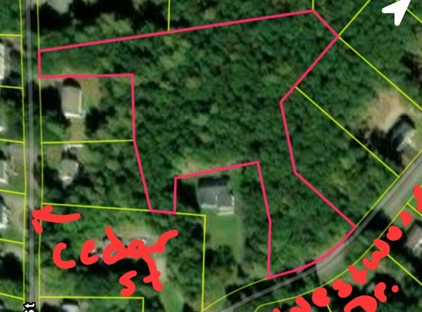 146-A Cedar St, Sturbridge, MA 01566