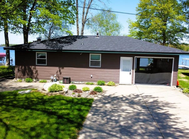 3178 Viewpoint Road, Isle, MN 56342