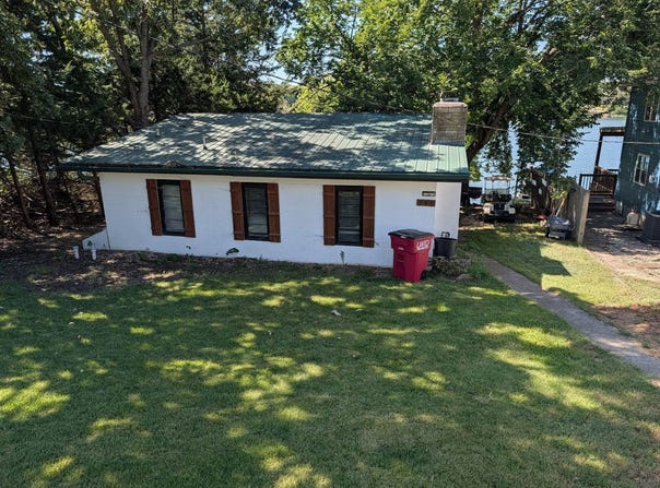 343 Lakeshore Dr, Alma, KS 66401