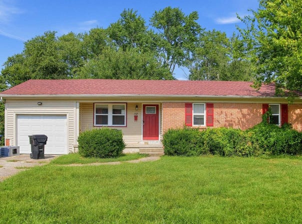 112 Valley Brook, Frankfort, KY 40601