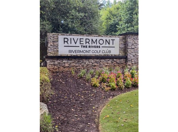 410 N Eagles Bluff, Alpharetta, GA 30022