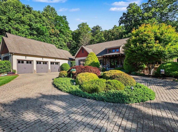 2554 Deep Gap Farm Road, Mill Spring, NC 28756
