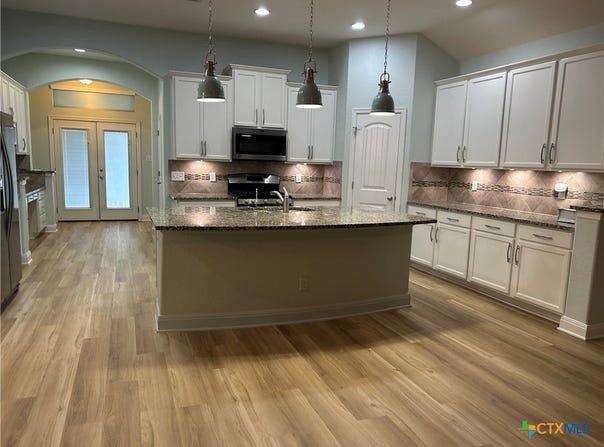 1225 Legacy Drive, New Braunfels, TX 78130