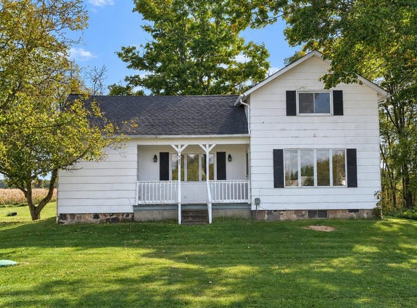 1385 W Nye Highway, Olivet, MI 49076