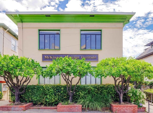 2944 Webster St, Oakland, CA 94609