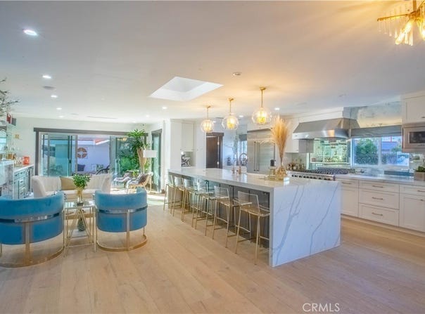 8524 Suva, Downey, CA 90240
