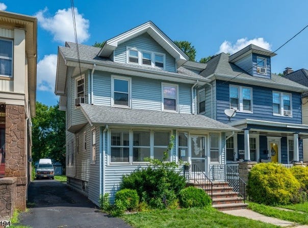 159 E Grant Ave, Roselle Park Boro, NJ 07204-2026
