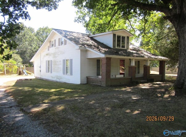 506 Hine Street N, Athens, AL 35611