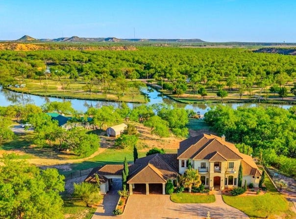 6542 Stokes Road, San Angelo, TX 76904