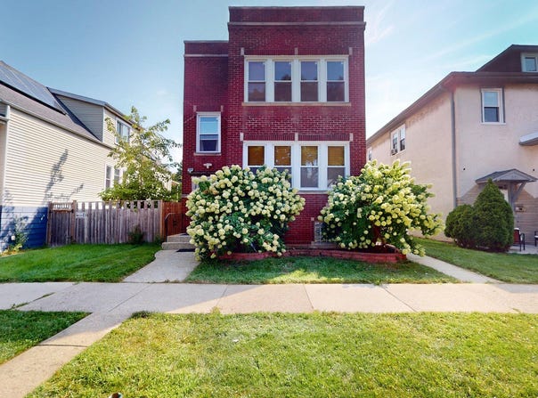 1221 Home Avenue, Berwyn, IL 60402