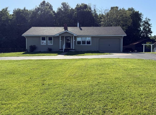 10219 Caneyville Road, Morgantown, KY 42261