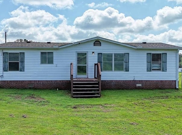19 Rushing Rd., MILAN, TN 38358