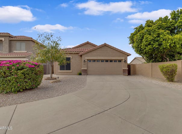 1121 E RANCH Court, Gilbert, AZ 85296