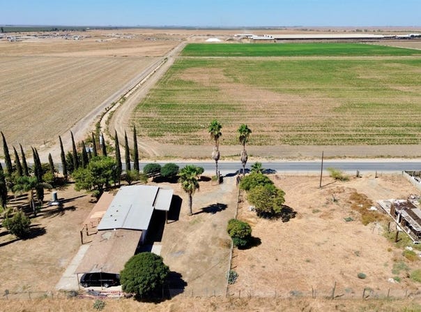 1748 Schott Road, Earlimart, CA 93219