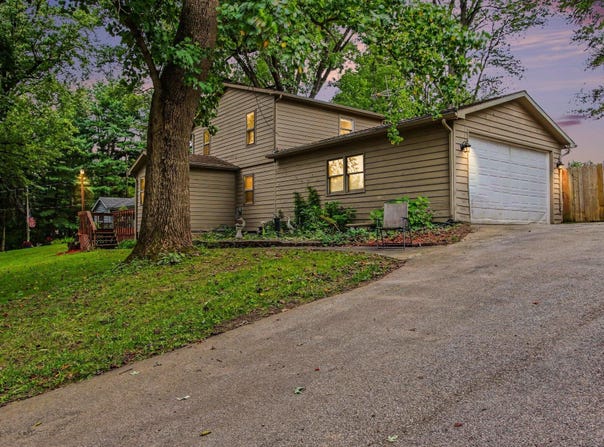 444 N 450 E, Valparaiso, IN 46383