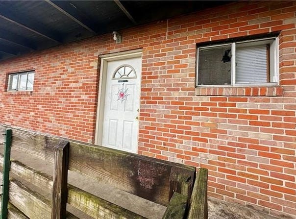 3838 PONTCHARTRAIN Drive, Slidell, LA 70458