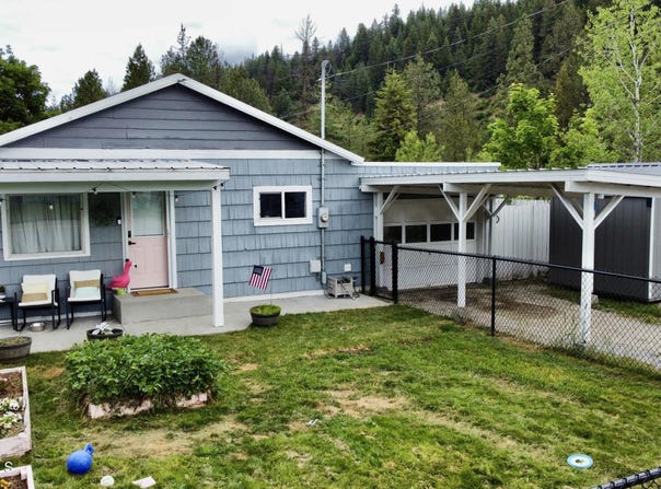 306 N Third St, Osburn, ID 83849