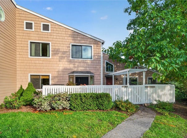 250 Strawberry Hill Circle, Ithaca, NY 14850