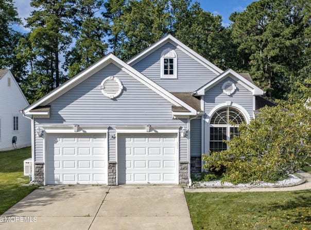 12 Belmar Boulevard, Waretown, NJ 08758