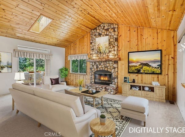 196 B, Lake Arrowhead, CA 92352