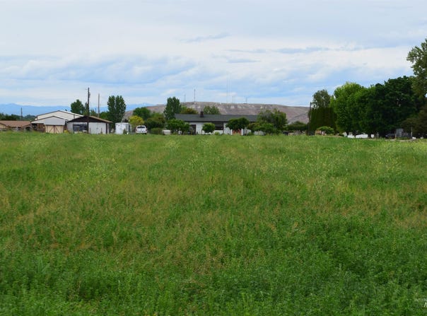 NE 16th, Fruitland, ID 83619