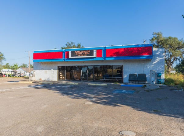 201 E 2ND, Lefors, TX 79054